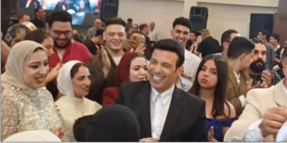 سعد الصغير يشعل حفل خطوبة نجل طارق الشيخ بأغانيه وسط تفاعل الحضور.. صور