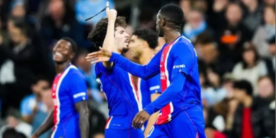 باريس سان جيرمان يصعق برشلونة برباعية في دوري أبطال أوربا .. فيديو 