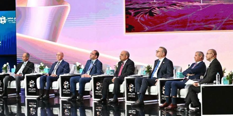  وزير الكهرباء والطاقة المتجددة يستعرض مسيرة تطوير وتنمية قطاع الكهرباء منذ 2014