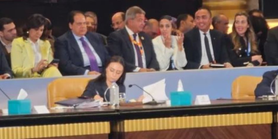 وزيرة التضامن تستعرض بمنتدى مصر 2026 خدمات ذوي الإعاقة وكبار السن