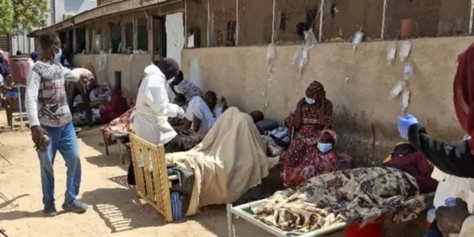 أزمات صحية وبيئية بالسودان .. تسجيل 47 إصابة بالتهاب الكبد الوبائي ونقص حاد بالأدوية في مخيم كلمة بدارفور