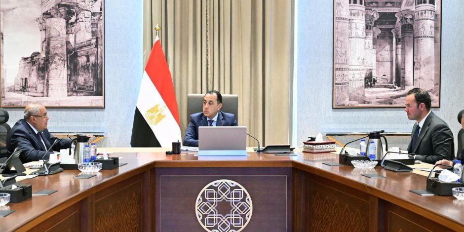 رئيس الوزراء يتابع موقف الإصدار الثاني من وثيقة سياسة ملكية الدولة والخطة التنفيذية له