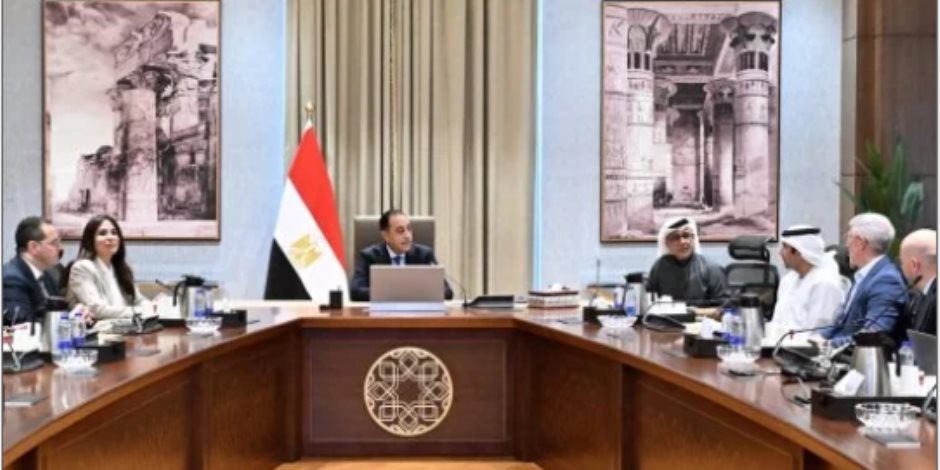 خلال اجتماع اليوم .. رئيس الوزراء يتابع مستجدات تنفيذ مشروعات مدينة "رأس الحكمة"