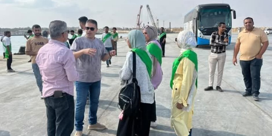 من شريان التجارة إلى أفق التنمية.. «أتوبيس نادي القيادات الشبابية» يتفقد ميناء العريش بشمال سيناء (صور) 