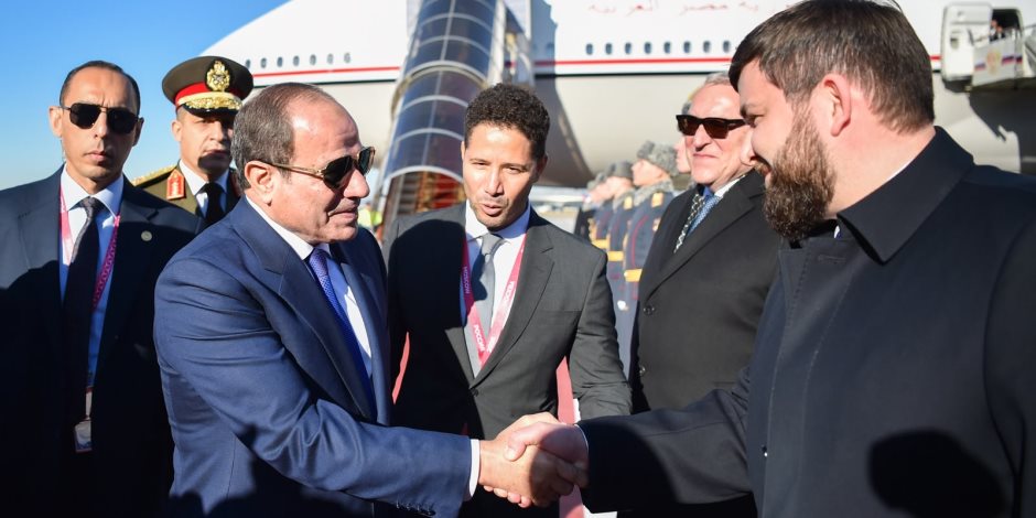 فخامة الرئيس السيسي يصل للعاصمة الروسية موسكو لترؤس وفد مصر في القمة الروسية – الأفريقية الثالثة