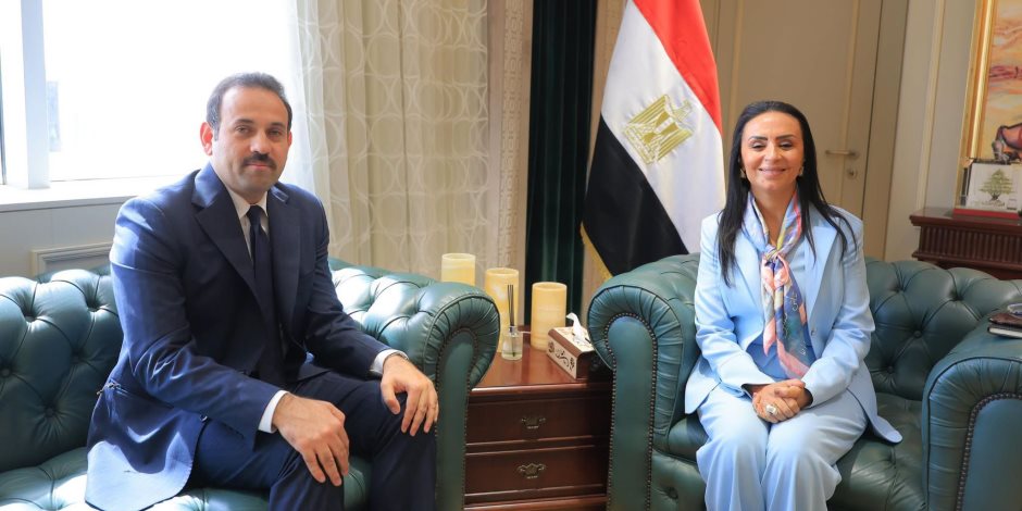 وزيرة التضامن ورئيس جهاز مستقبل مصر يبحثان تعزيز التعاون في التمكين الاقتصادي وخدمات كبار السن