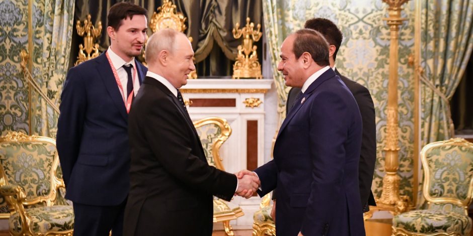 فخامة الرئيس السيسي يبحث مع بوتين توسيع محطة الضبعة بعد 2030 والتعاون في المفاعلات النووية الصغيرة