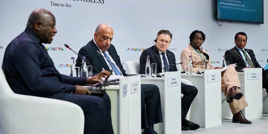 وزير الكهرباء يشارك فى فعاليات المنتدى الاقتصادي/ الإنساني "روسيا _ إفريقيا"، والحلقة النقاشية الخاصة بالتقنيات النووية والاستعداد للمستقبل