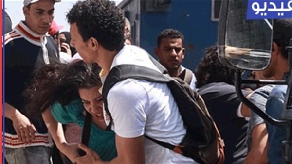 الأمن يطارد صحفيو «صوت الأمة» بميدان المساحة الأمن يطارد صحفيو «صوت الأمة» بميدان المساحة