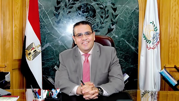 رئيس جامعة المنصورة يفتتح مؤتمر "الأبعاد القانونية للمشروعات القومية" رئيس جامعة المنصورة يفتتح مؤتمر "الأبعاد القانونية للمشروعات القومية"