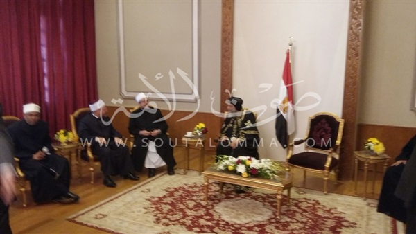بالفيديو والصور.. «تواضروس» يستقبل مفتي الجمهورية بالكاتدرائية بالفيديو والصور.. «تواضروس» يستقبل مفتي الجمهورية بالكاتدرائية