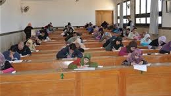 جامعة الزقازيق: بدء امتحانات الفصل الدراسي الثاني ١٥ مايو جامعة الزقازيق: بدء امتحانات الفصل الدراسي الثاني ١٥ مايو