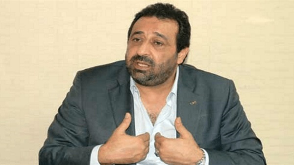 صورة.. «عبدالغني» يشرح هدفه في كأس العالم لـ«سفير هولندا» صورة.. «عبدالغني» يشرح هدفه في كأس العالم لـ«سفير هولندا»