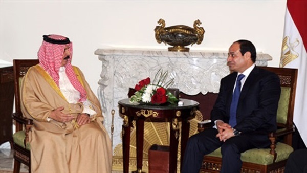 السيسي يصطحب ملك البحرين في جولة بقصر عابدين السيسي يصطحب ملك البحرين في جولة بقصر عابدين