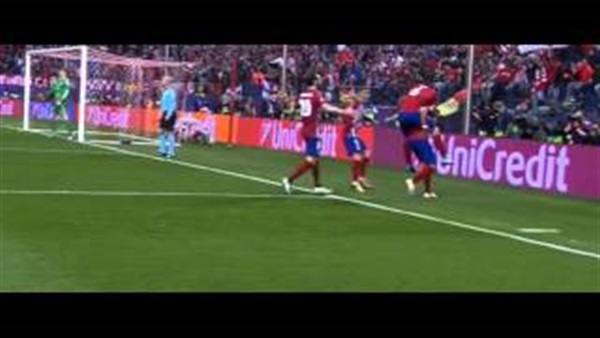 بالفيديو.. أتلتيكو يسجل الهدف الأول في شباك بايرن بالفيديو.. أتلتيكو يسجل الهدف الأول في شباك بايرن