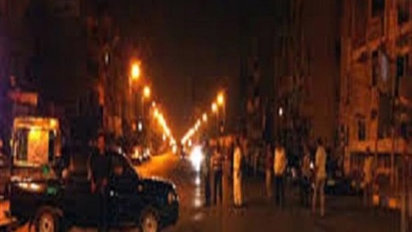 ضابط شرطة يطلق النار على مواطن بألف مسكن ضابط شرطة يطلق النار على مواطن بألف مسكن