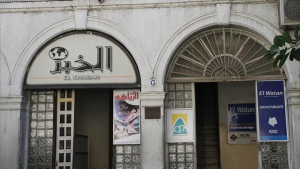 الحكومة الجزائرية تسعى لإبطال صفقة بيع مجموعة اعلامية