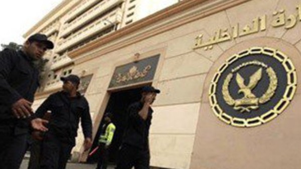 «الداخلية» تكشف تفاصيل استشهاد نقيب وعريف شرطة بالعريش «الداخلية» تكشف تفاصيل استشهاد نقيب وعريف شرطة بالعريش