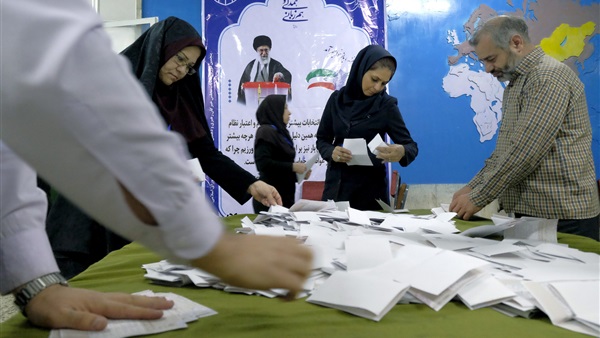 الجولة الثانية من الانتخابات البرلمانية الإيرانية.. غدا