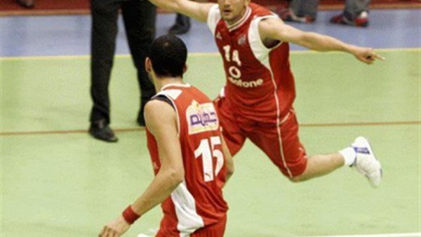 سلة الأهلى تفوز على الطيران 58-34 بدوري المناطق سلة الأهلى تفوز على الطيران 58-34 بدوري المناطق