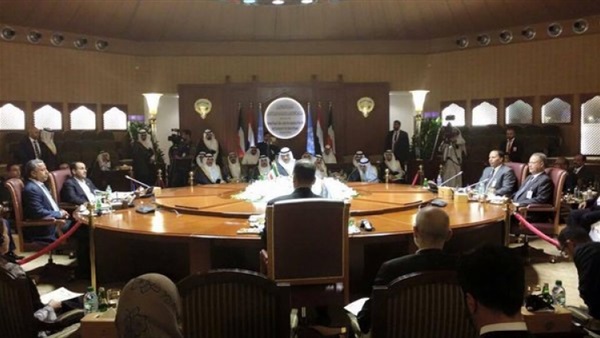 الأطراف اليمنية تختتم جلسة اليوم من مشاورات السلام بالكويت الأطراف اليمنية تختتم جلسة اليوم من مشاورات السلام بالكويت