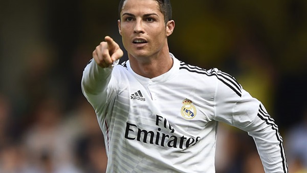 والدة «رونالدو» تؤكد على رغبته في إنهاء مسيرته مع ريال مدريد والدة «رونالدو» تؤكد على رغبته في إنهاء مسيرته مع ريال مدريد