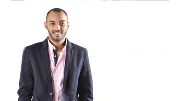 «الصحفيين»: ضابط غمز لسيدة بمحيط النقابة بعد طلبها الأكل «الصحفيين»: ضابط غمز لسيدة بمحيط النقابة بعد طلبها الأكل