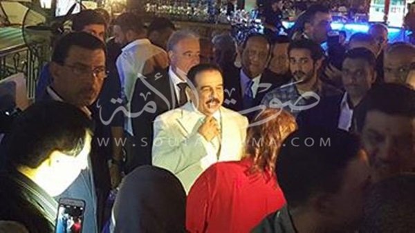 بالصور.. ملك البحرين يجرى جولة بخليج نعمة ويشيد بجمال وأمن شرم الشيخ بالصور.. ملك البحرين يجرى جولة بخليج نعمة ويشيد بجمال وأمن شرم الشيخ