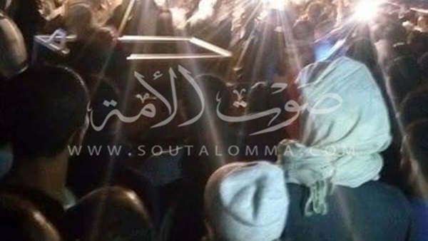 بالصور.. أهالي «صان الحجر» يشيعون جثمان شهيد انفجار العريش