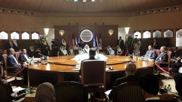 وفد صنعاء يقدم رؤيته للحل السياسي والأمني في البلاد