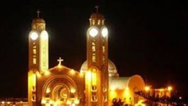 استعدادات أمنية مكثفة فى العباسية قبيل «قداس القيامة» استعدادات أمنية مكثفة فى العباسية قبيل «قداس القيامة»