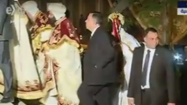 بث مباشر.. صلوات عيد القيامة المجيد في الكنائس المصرية