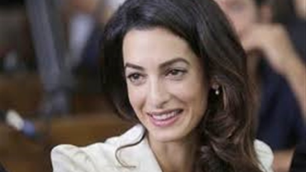 كلوني: الإفراج عن فهمي يعطي أملًا  لحرية الصحافة فى مصر  
