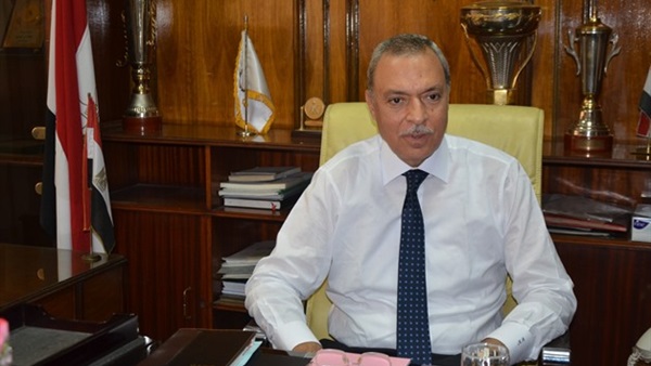 محافظ قنا وعدد من القيادات يهنئون الأقباط بمناسبة عيد القيامة المجيد محافظ قنا وعدد من القيادات يهنئون الأقباط بمناسبة عيد القيامة المجيد