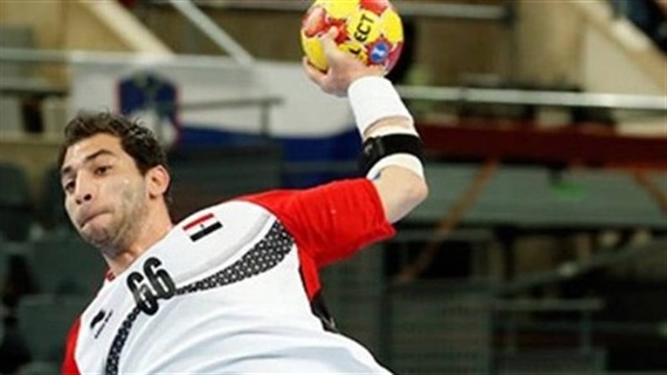 أحمد الاحمر: انتصارات يد الزمالك بفضل الروح القتالية أحمد الاحمر: انتصارات يد الزمالك بفضل الروح القتالية