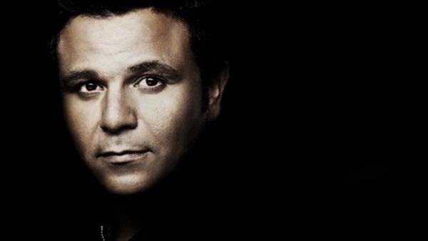 محمد فؤاد يطل على جمهوره بالعين السخنة محمد فؤاد يطل على جمهوره بالعين السخنة