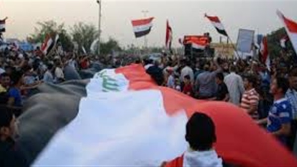 المعتصمون العراقيون ينسحبون من ساحة الاحتفالات ببغداد