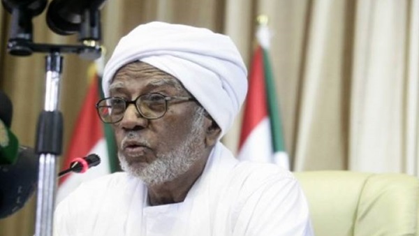 رئيس البرلمان السوداني يؤكد أهمية تعزيز العلاقات مع ودولة الجنوب رئيس البرلمان السوداني يؤكد أهمية تعزيز العلاقات مع ودولة الجنوب