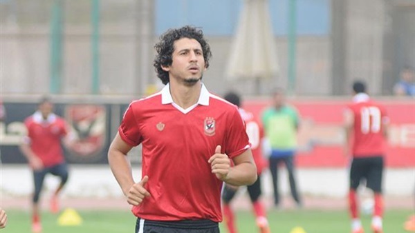 حجازي ورحيل ينتظمان في تدريبات الأهلي استعدادا لمواجهة الحرس حجازي ورحيل ينتظمان في تدريبات الأهلي استعدادا لمواجهة الحرس