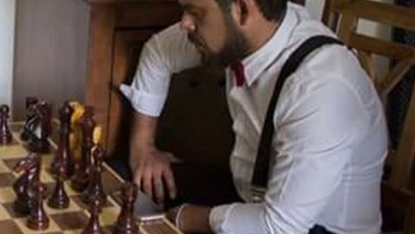 بالصورة.. كواليس منذر رياحنة في «دقة قلب»