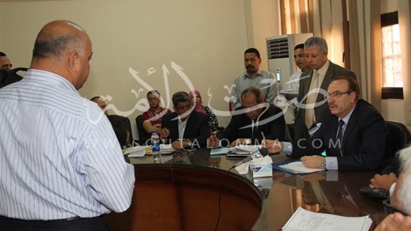 محافظ بني سويف يوجه باجراء إستطلاع رأى لتقييم مستوى الخدمات محافظ بني سويف يوجه باجراء إستطلاع رأى لتقييم مستوى الخدمات