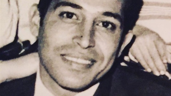 محمد حماقي ينعي رحيل والده في ذكراه الثانية محمد حماقي ينعي رحيل والده في ذكراه الثانية