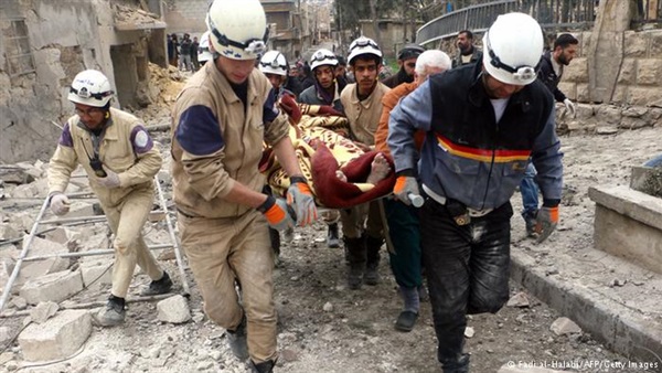 مقتل 28 شخصا على الأقل في غارات جوية بشمال سوريا