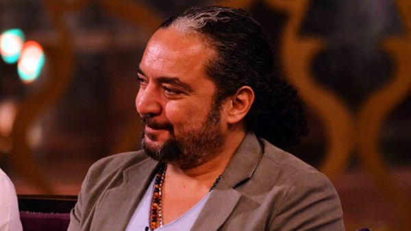 أحمد جلال يوشك على الإنتهاء من «القيصر» أحمد جلال يوشك على الإنتهاء من «القيصر»