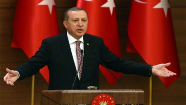 بعد تنحي أوغلو.. أردوغان رجل تركيا القوي «بلا منازع» بعد تنحي أوغلو.. أردوغان رجل تركيا القوي «بلا منازع»