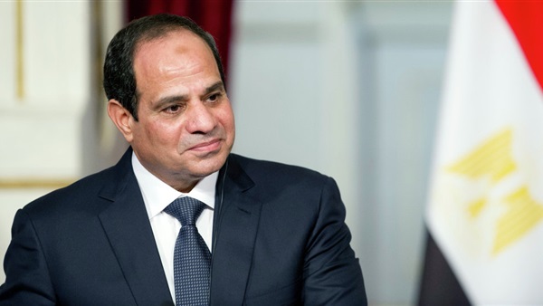 «السناوي»: «لو مكان السيسي أخاف على صورتي في التاريخ» «السناوي»: «لو مكان السيسي أخاف على صورتي في التاريخ»
