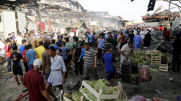 3 قتلى و18 مصابا في انفجار بأحد الأسواق الشعبية باليمن 3 قتلى و18 مصابا في انفجار بأحد الأسواق الشعبية باليمن