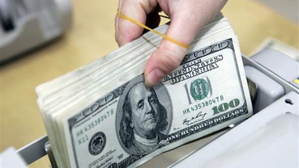 الدولار يرتفع بعد تعليقات لمسؤول بمجلس الاحتياطي الدولار يرتفع بعد تعليقات لمسؤول بمجلس الاحتياطي