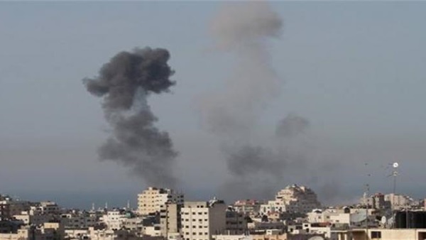 طيران الإحتلال يقصف موقعين بغزة دون وقوع إصابات