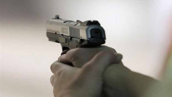 فضيحة جديدة.. أمين شرطة يطلق النار على 3 مواطنين في الغربية فضيحة جديدة.. أمين شرطة يطلق النار على 3 مواطنين في الغربية